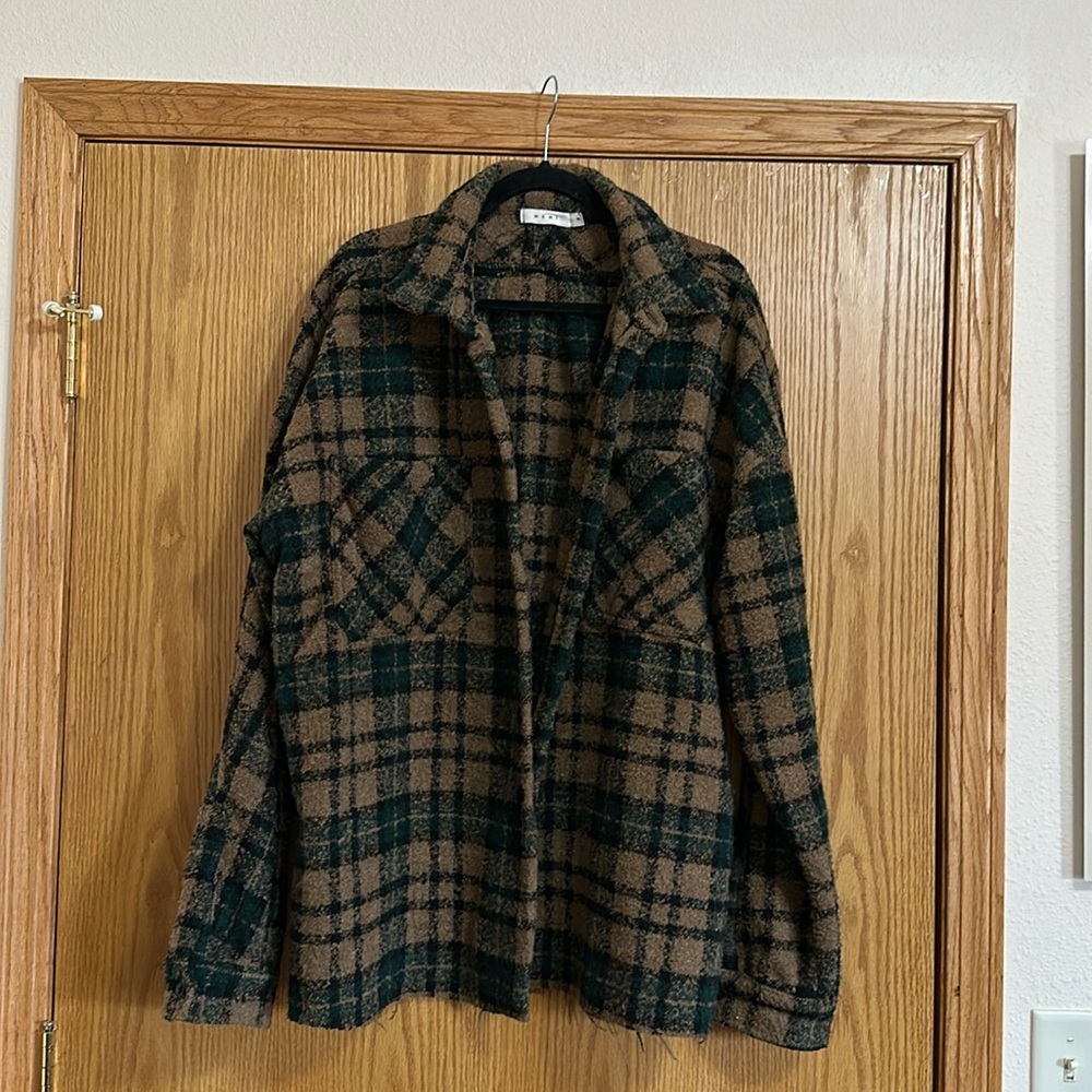 MNML men’s plaid shacket